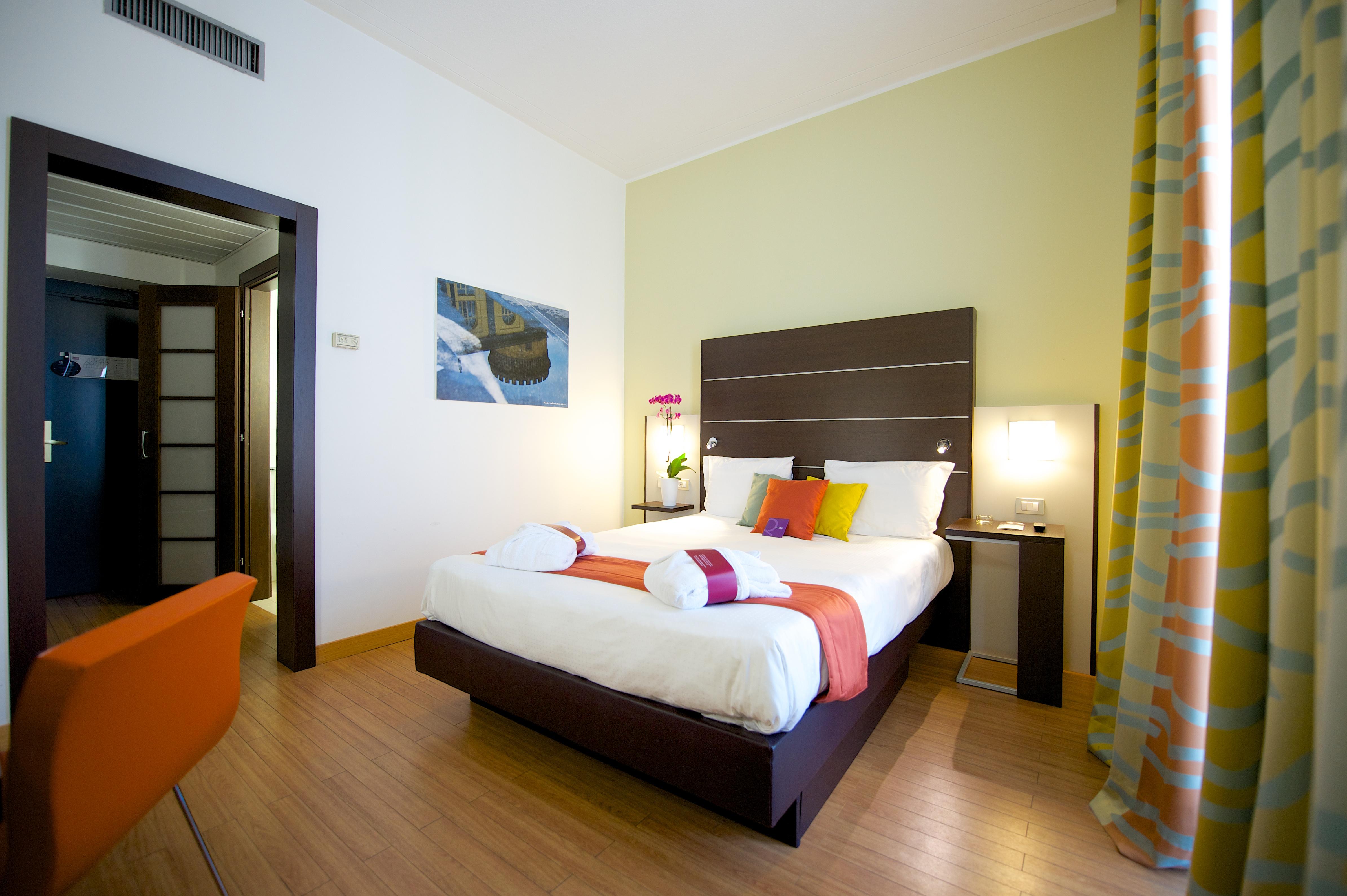 Mercure Centro Angioino 4* Napoli