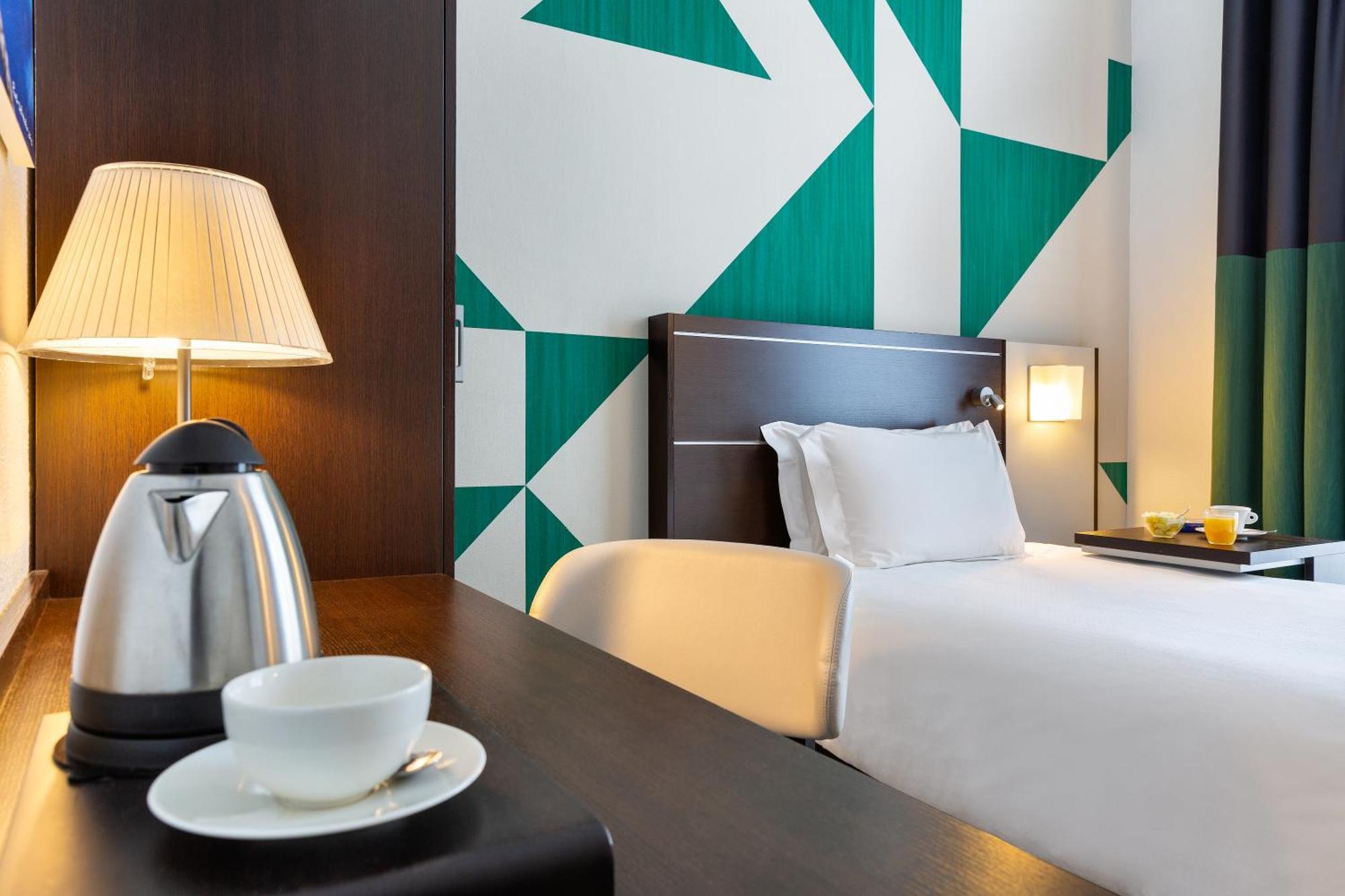 Mercure Centro Angioino 4* Napoli
